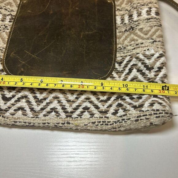 Myra Sand Weaver Upcycled Rug Canvas Leather Crossbody Bag Boho Southwest - Picture 5 of 10